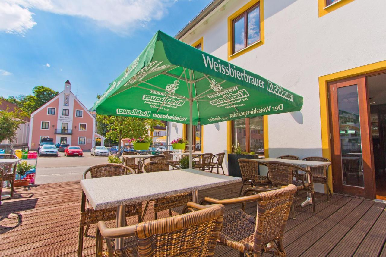 Gasthof Postbraeu Siegenburg المظهر الخارجي الصورة