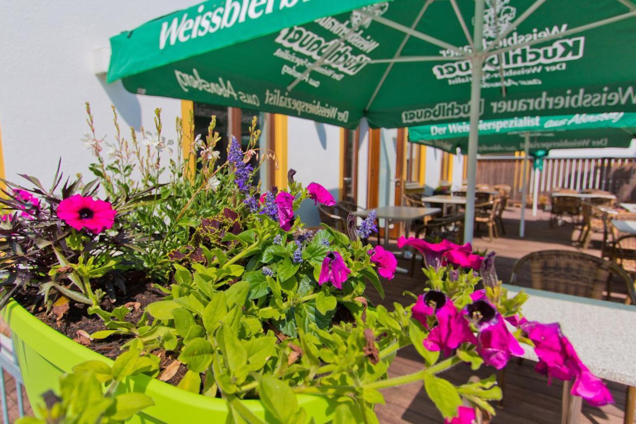 Gasthof Postbraeu Siegenburg المظهر الخارجي الصورة